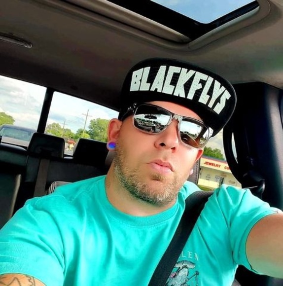 Meet your Posher, Danny - Picture 1 of 1